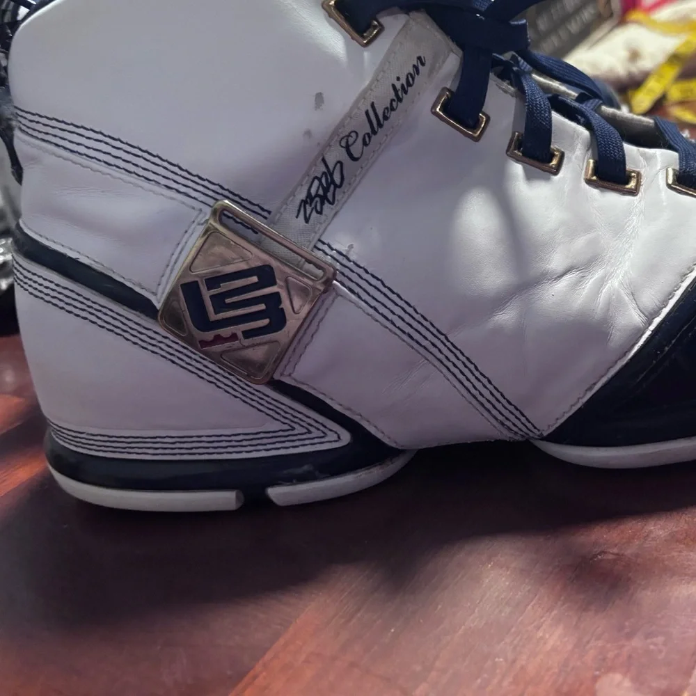 Nike Zoom LeBron 5 'White Midnight Navy' basketball shoes without ankle straps - Picture 5 of 8